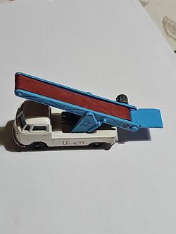 HUSKY TOYS #32 VOLKSWAGEN VW PICK UP LUGGAGE ELEVATOR