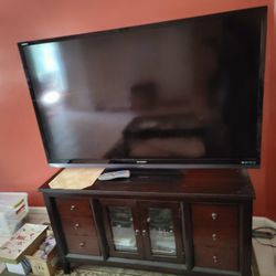 60" Sharp TV Television 