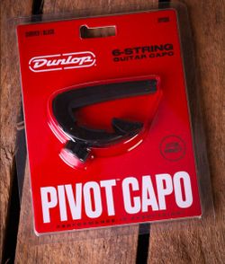 Dunlop Pivot Capo 6-String Curved Black
