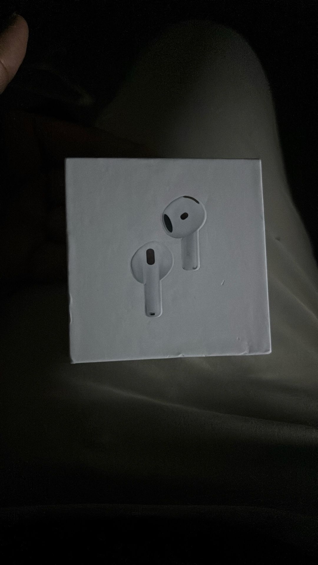 Apple AirPods 4
