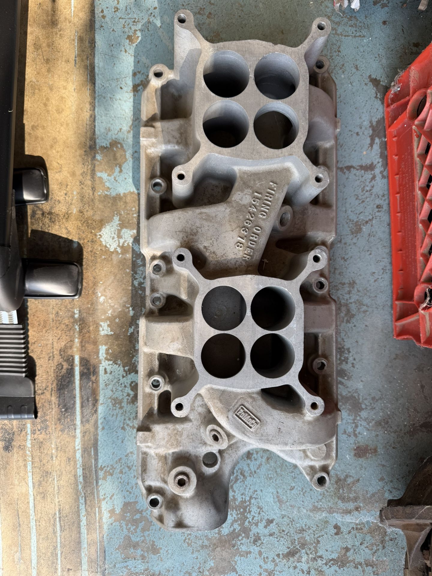 Original Intake Ford Mustang Manifold