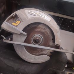 Fire Storm Black And Decker Skill Sow  Cereucho Para Madera Marca Black And Decker En Buenas Condiciones