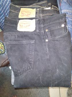 Levis