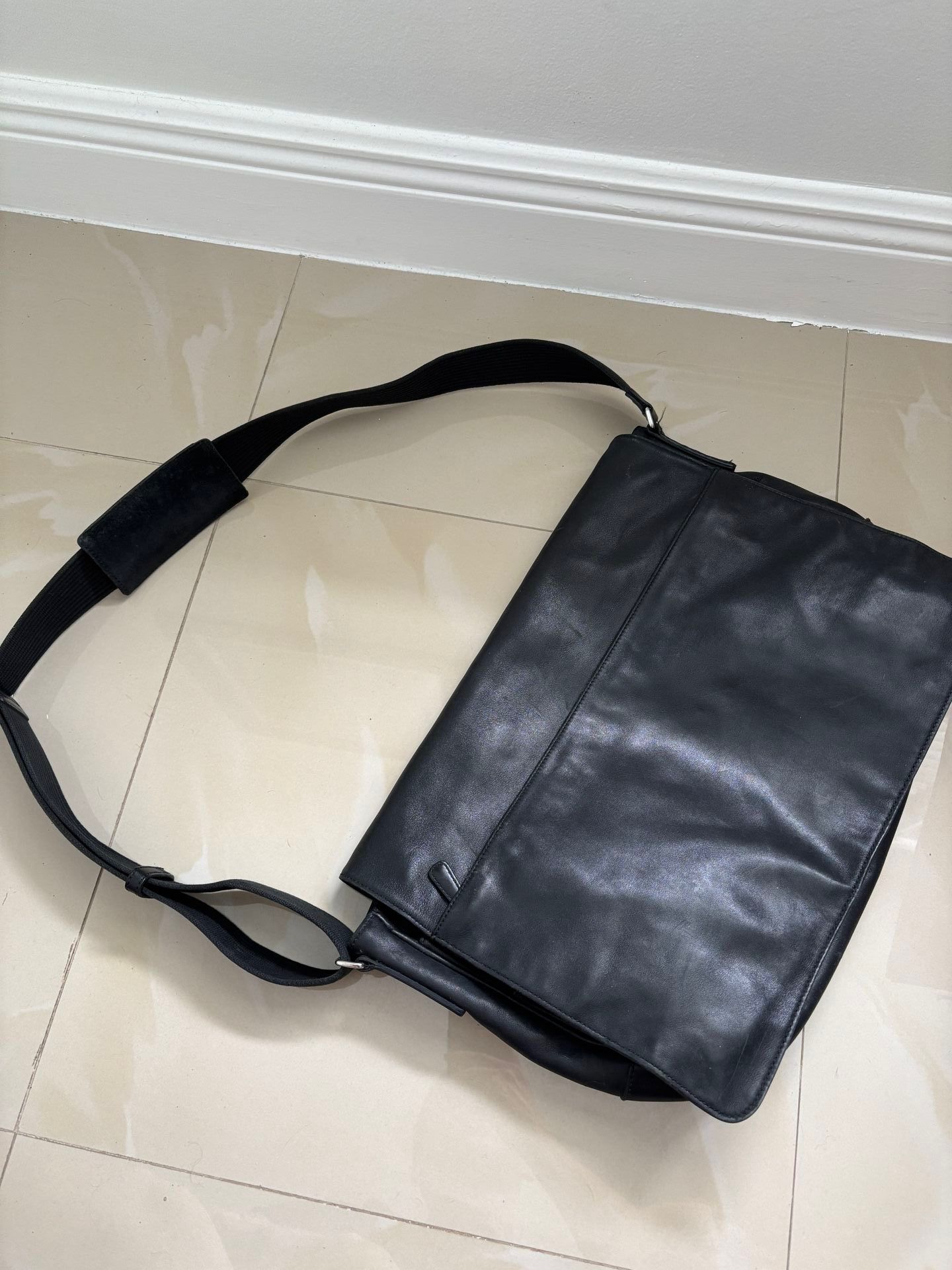 Vintage Coach Cowhide Messenger Bag