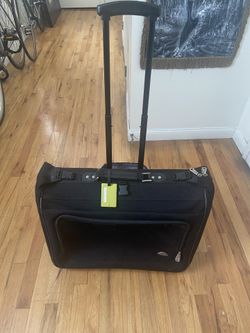 Samsonite Suitcase