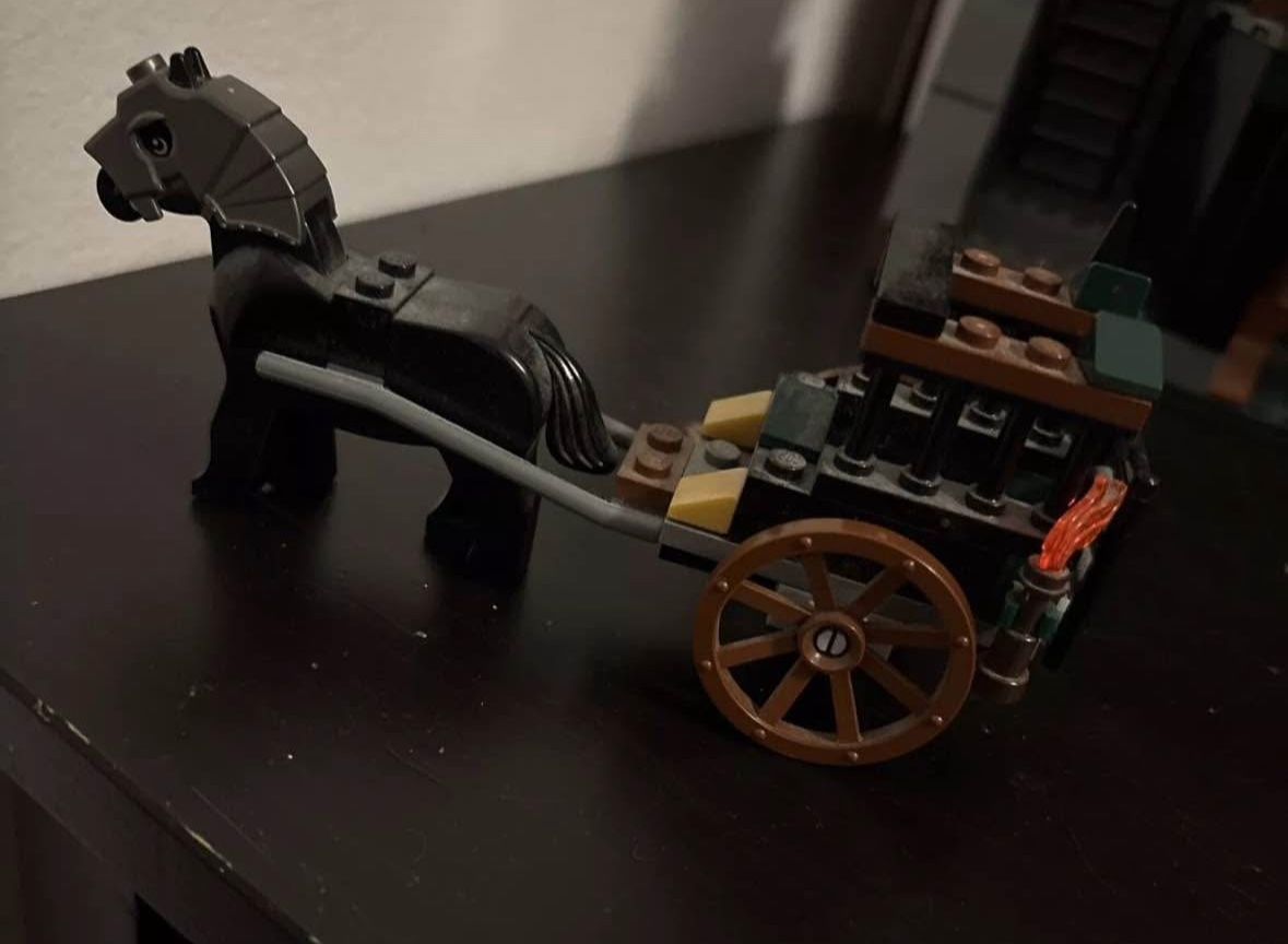 LEGO Kingdoms Prison Carriage Rescue Set #7949 100% Only Horse And Cart