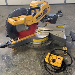 Dewalt 60V Lithium-Ion 12 in. Cordless Sliding Miter Saw 