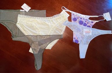 5 New With Tags Calvin Klein Underwear Size Small