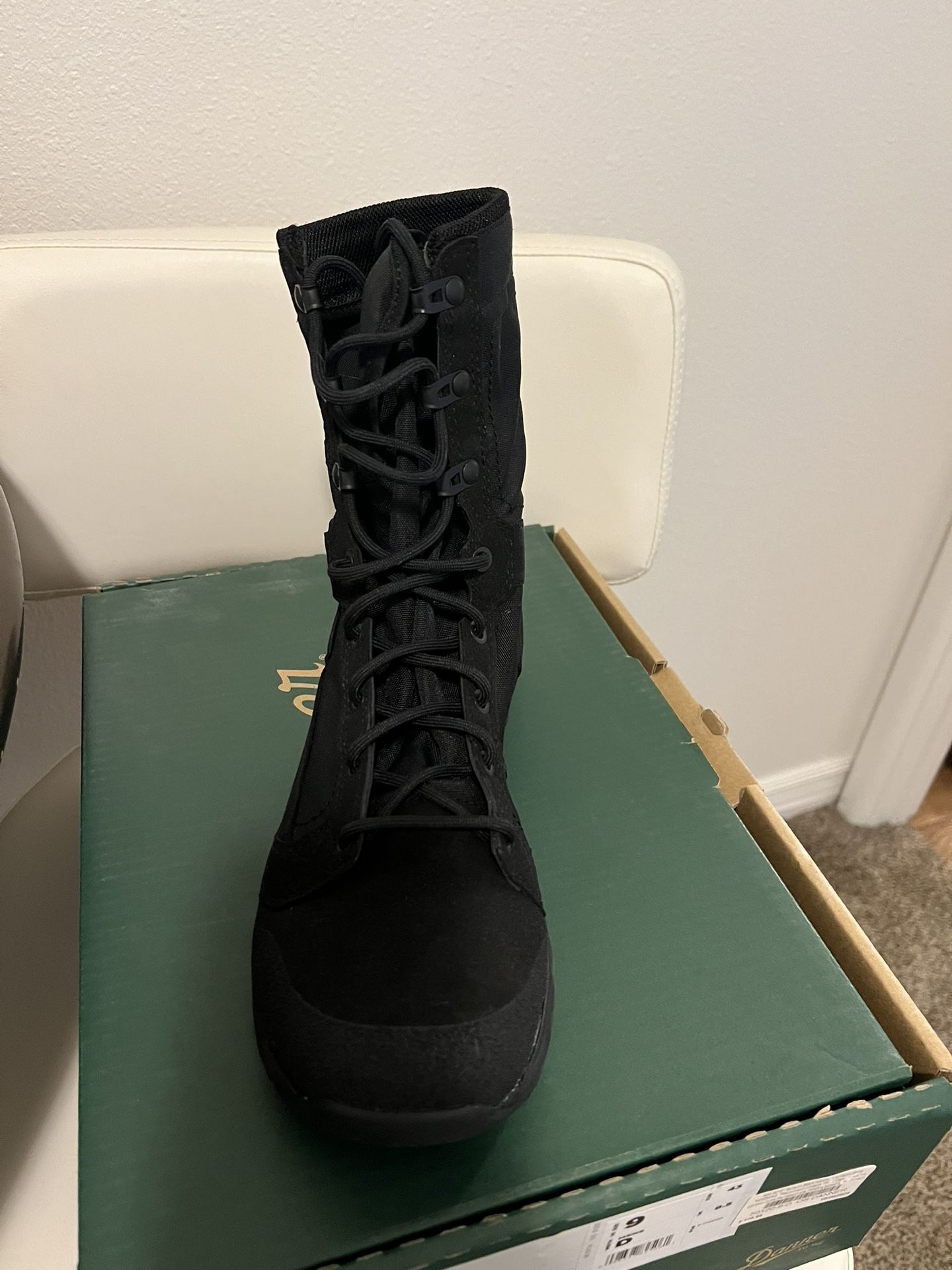 Danner Tachyon 8" tactical boots, model 50120, in black