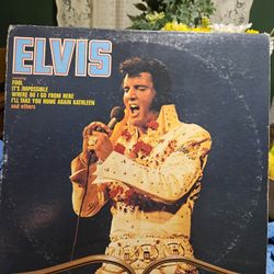 ELVIS PRESLEY "ELVIS" LP/ALBUM 