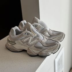 New Balance 9060 Tan 