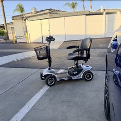 Electric scooter