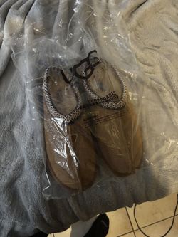 Women’s uggs