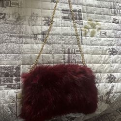 Red Faux Fur Clutch / Crossbody Bag – Gold Chain Strap