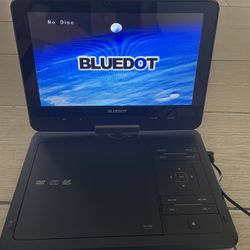 Portable DVD/CD Player with Remote 