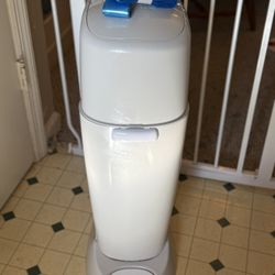 Diaper Genie
