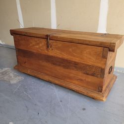 HUGE STORAGE UNIT SALE❤️😯ALL MUST GO ASAP! 🏃🏼‍♀️🏃🏽 Buy Now & Save! Price Not $1-SHOOT ME OFFER!