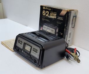 Vintage Schumacher SE-82-6 Battery Charger 6V/12V Dual Rate In Orgl Box Manual. Made in USA