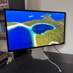 Apple Studio Display