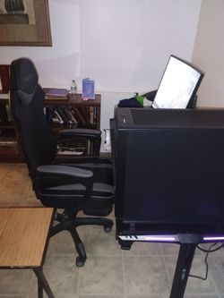 Gaming PC and setup all included $1200