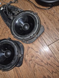6.5" speakers