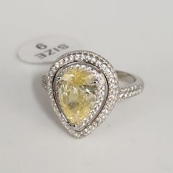 925 sterling silver Pear cut Yellow stone & zirconia Halo  Ring size 9