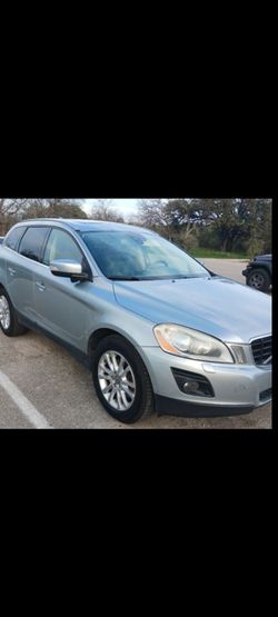 2010 Volvo XC
