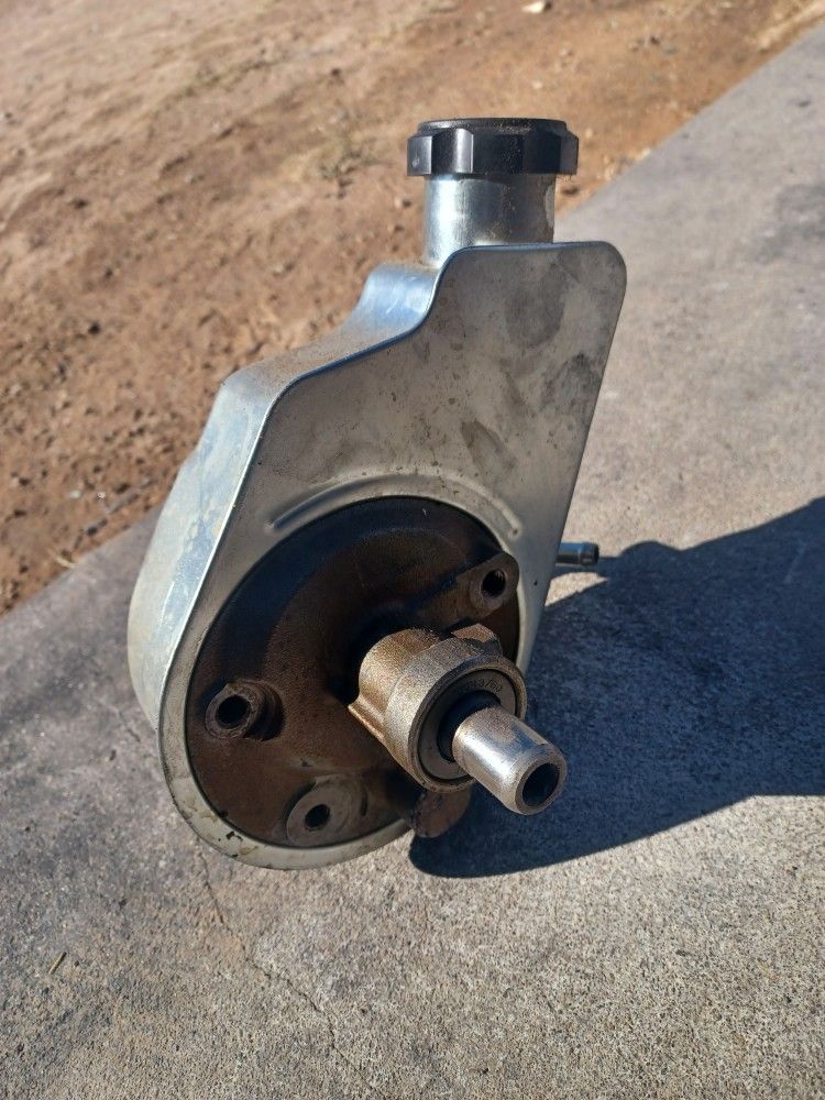 Small Block Chevy 350 Power Steering Pump