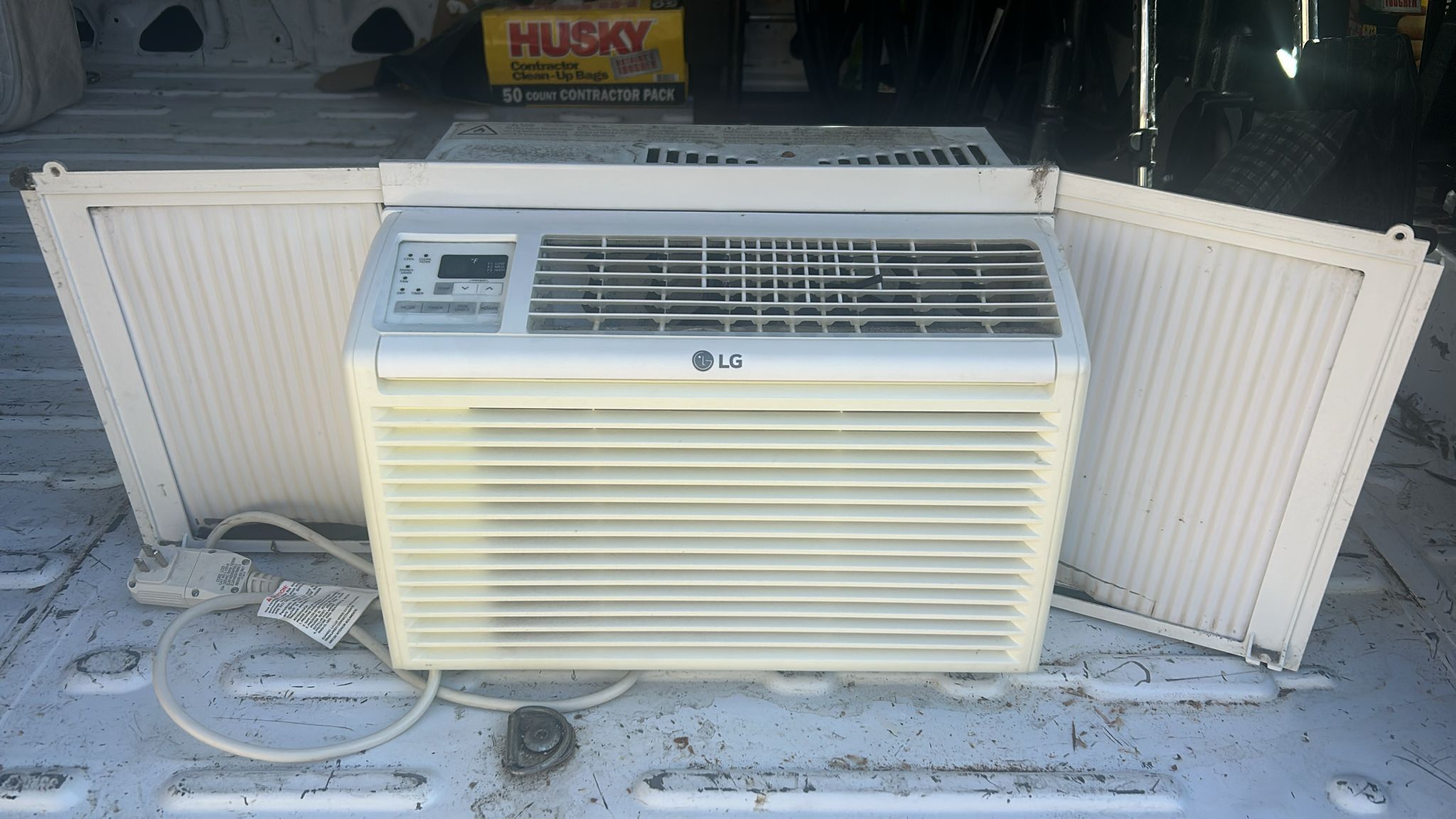 Aire Acondicionado En Buenas Condiciones X $85