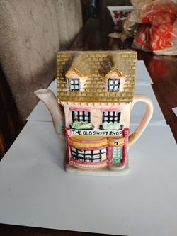 Vintage "The Old Sweet Shop" figurine teapot