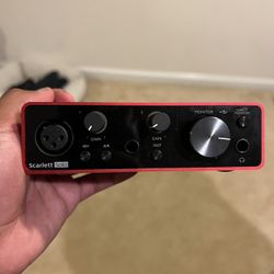 Scarlett Solo Interface 