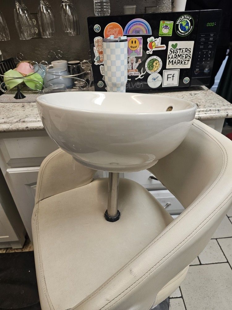 Sink And Faucet