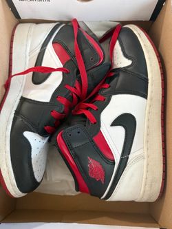 Air Jordan 1 Mid Black Red White Sneakers