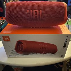 JBL CHARGE 5 - Portable Bluetooth Speaker - Red