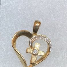 10k Real Gold Diamond Heart Pendant 