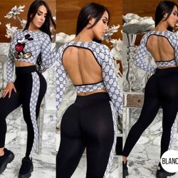 2pc jogger set. Fits sml