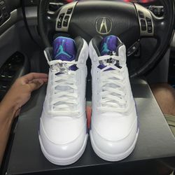 Jordan 5 Grape Sz 10