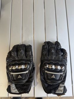 Dainese Leather Gloves with Titanium knuckles