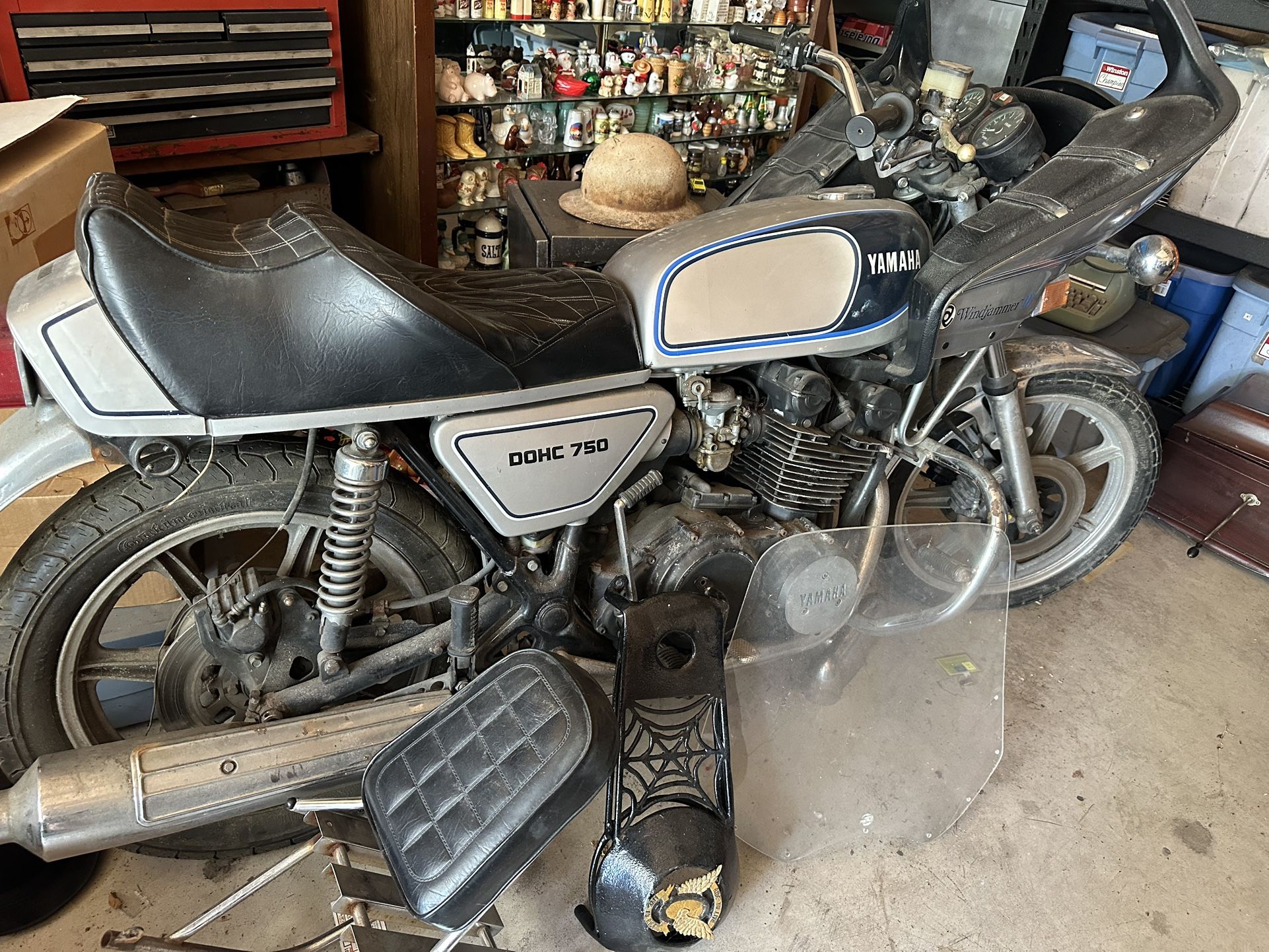 1975 Yamaha XS750