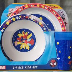 New Disney Mickey & Minnie Mouse 3 piece Dinner Set  $10   Each Set.  Firm Price 