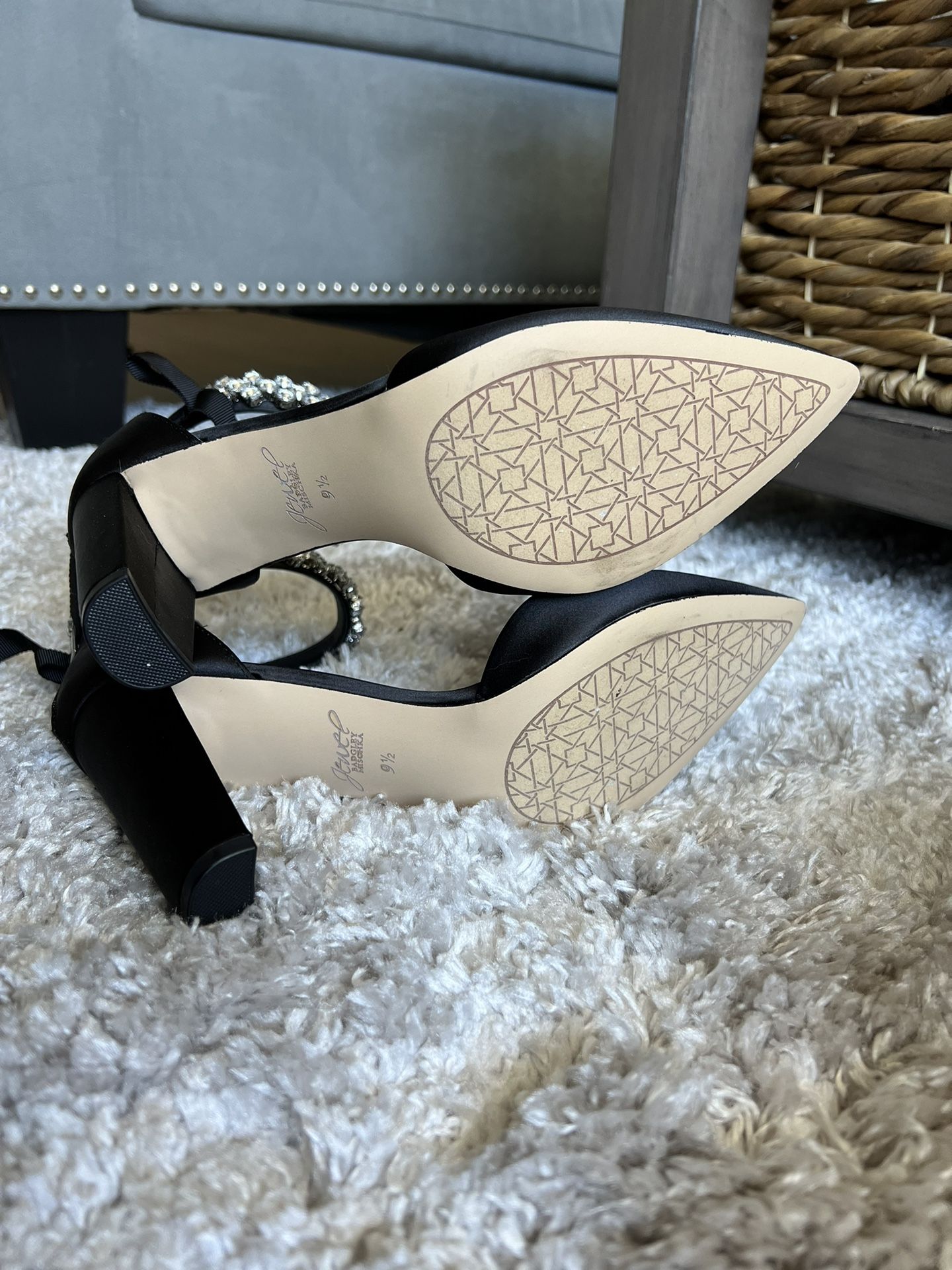 Badgley Mischka Heels