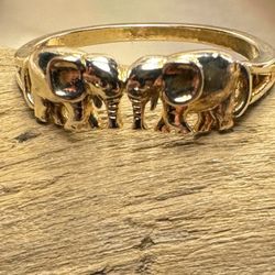 441-HMT New Two Elephants Good Luck Band Gold Color Ring Unisex Sz, 6, 7 & 7.5
