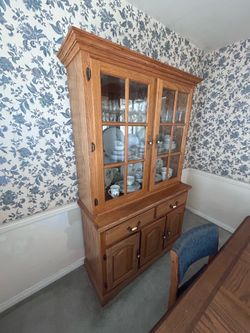 Hutch kitchen storage