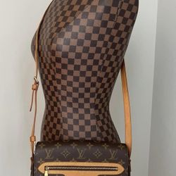 Louis Vuitton Shoulder Bag 