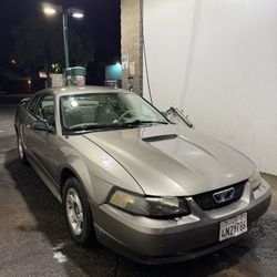 2001 Ford Mustang