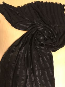 Black shawl