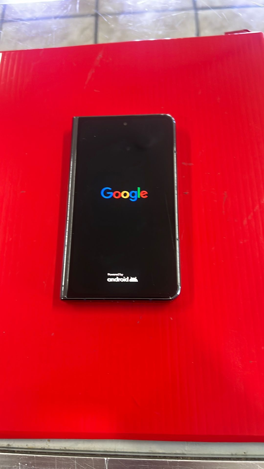 Google Pixel Fold Unlocked