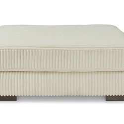 Lindyn Oversized Accent Ottoman