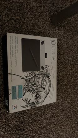 INTUOS DRAW TABLET