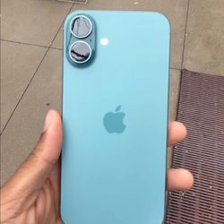 iPhone 16